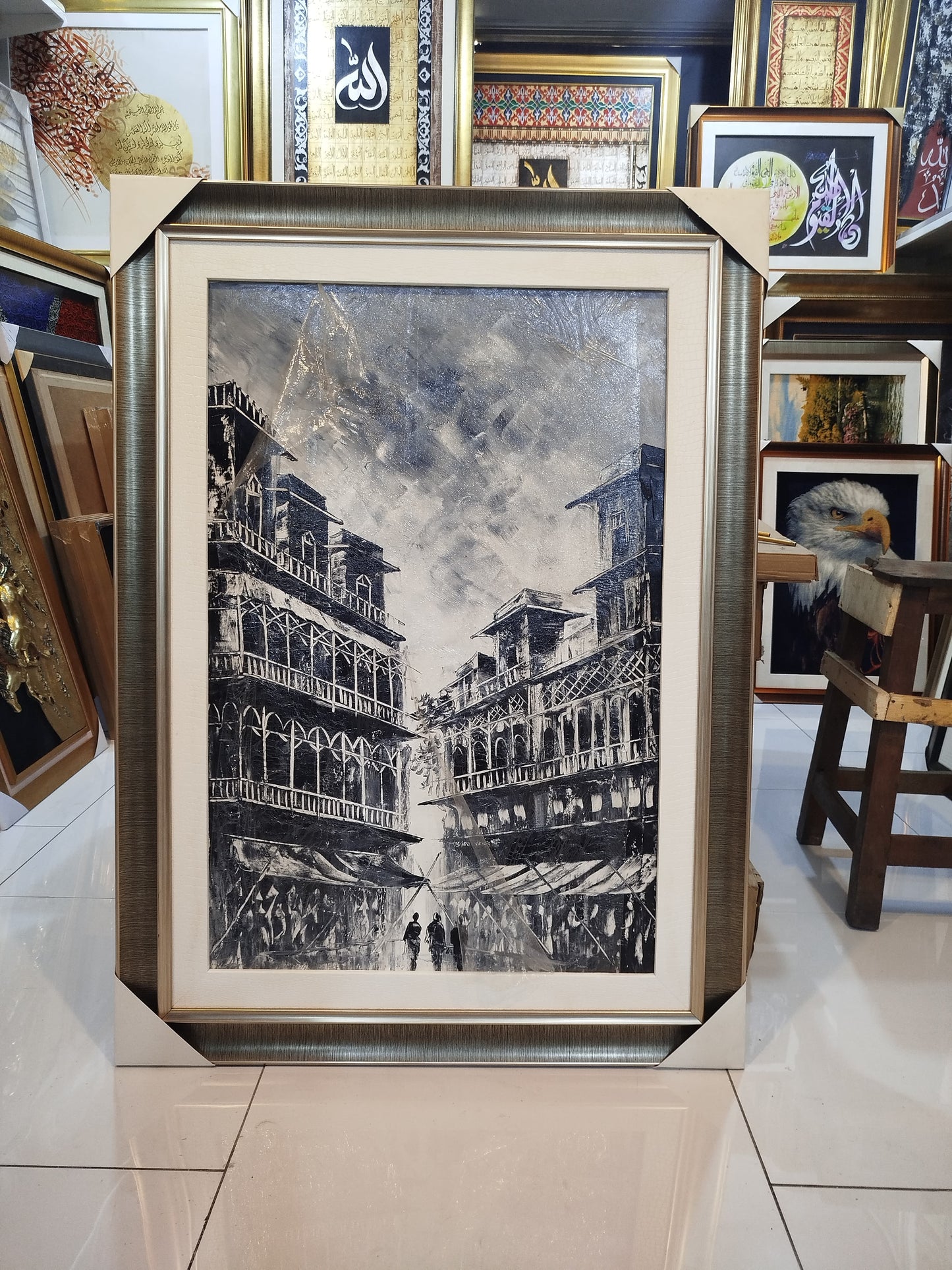 Historical places Painting - Hand Made
